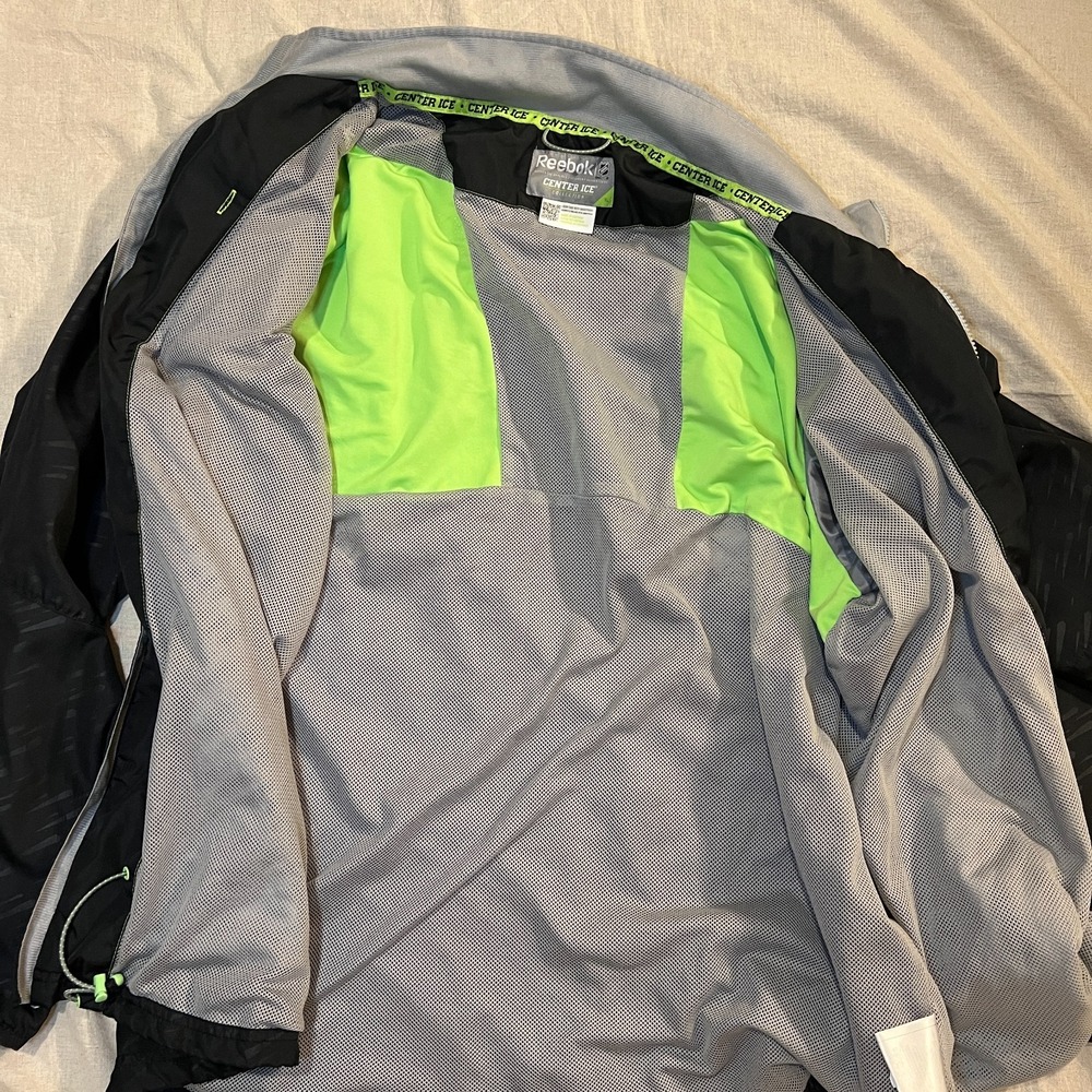 Reebok NHL Center Ice KineticFit Jacket Mens XL Black Hockey Windbreaker Rink - Picture 10 of 13